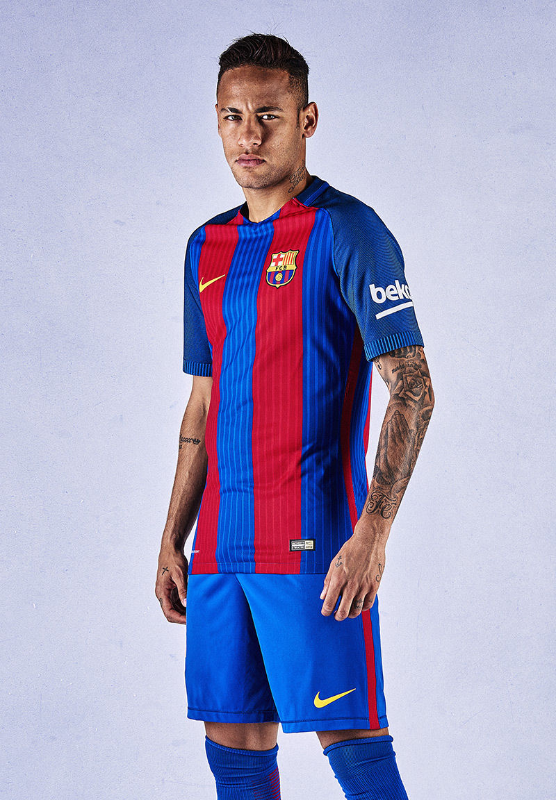 FC Barcelona Home and Away Kit – Panottica